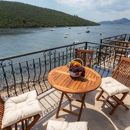 Villa San Apartments Tivat Zewnętrze zdjęcie