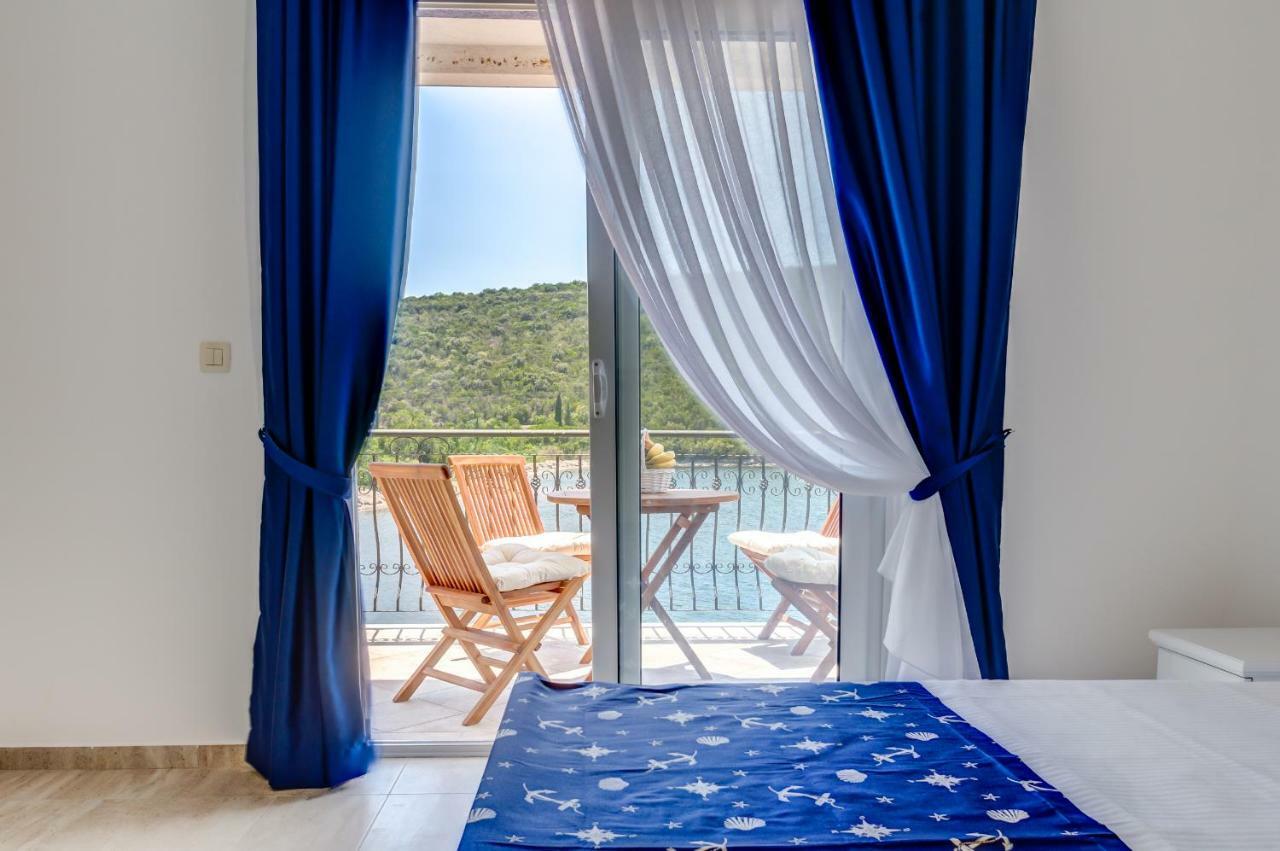 Villa San Apartments Tivat Zewnętrze zdjęcie