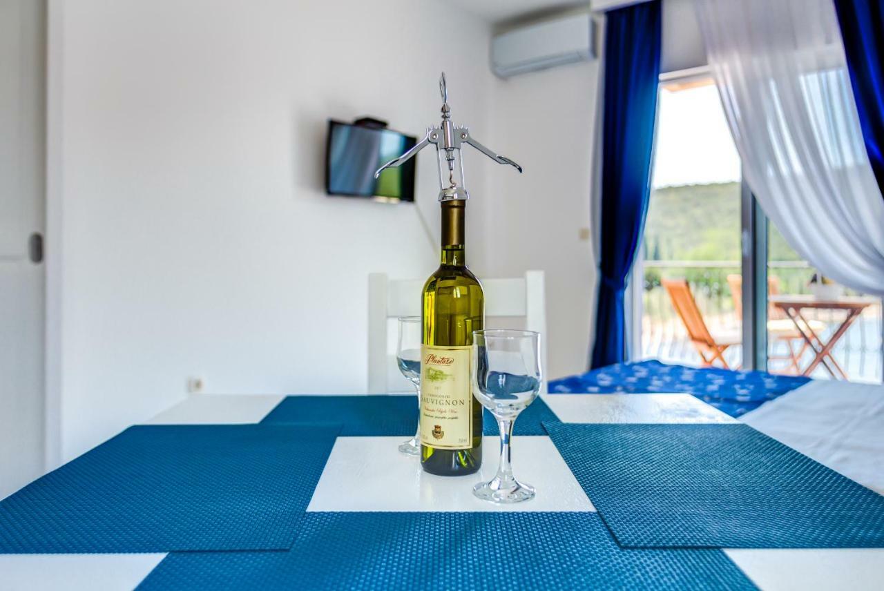 Villa San Apartments Tivat Zewnętrze zdjęcie